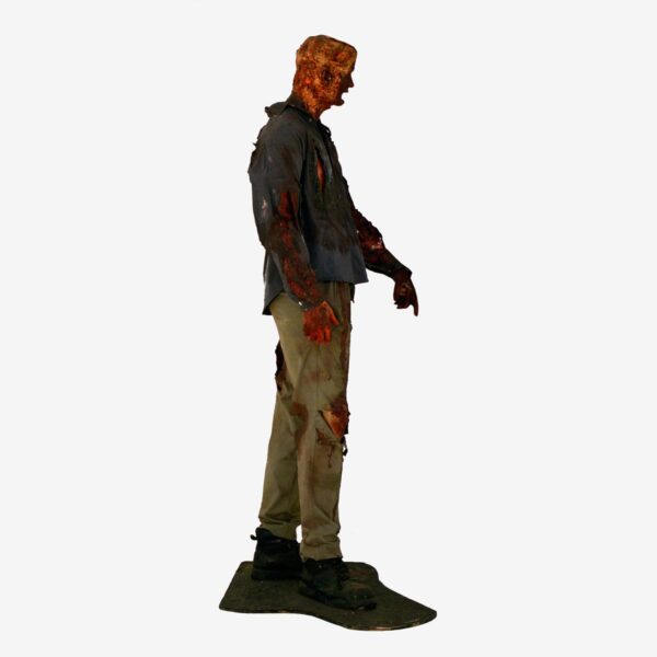 Life Size Horror Character With Chainsaw - Male-11404