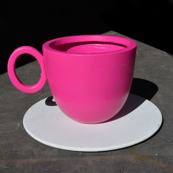 1 x medium tea cup and saucer planter TECUPPLA
