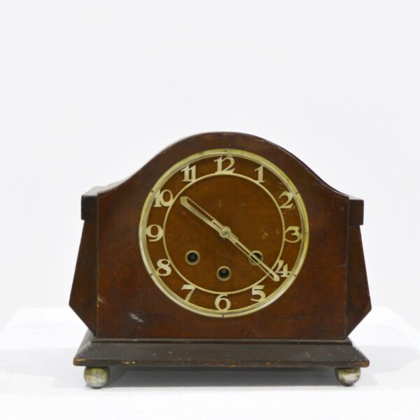 Mantel Clocks, Vintage Wooden-0