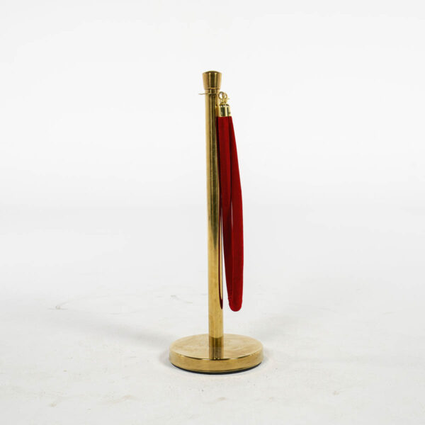 Bollard Gold with red rope